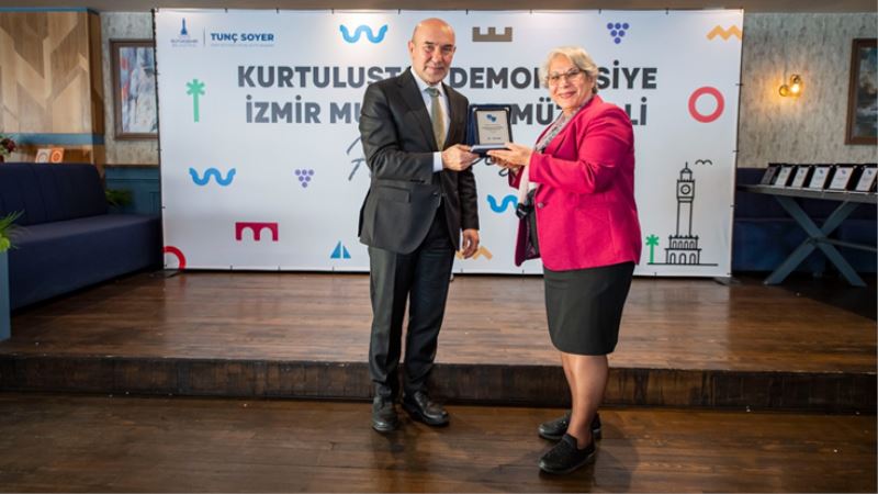 İzmir’in muhtarları turneye çıkıyor