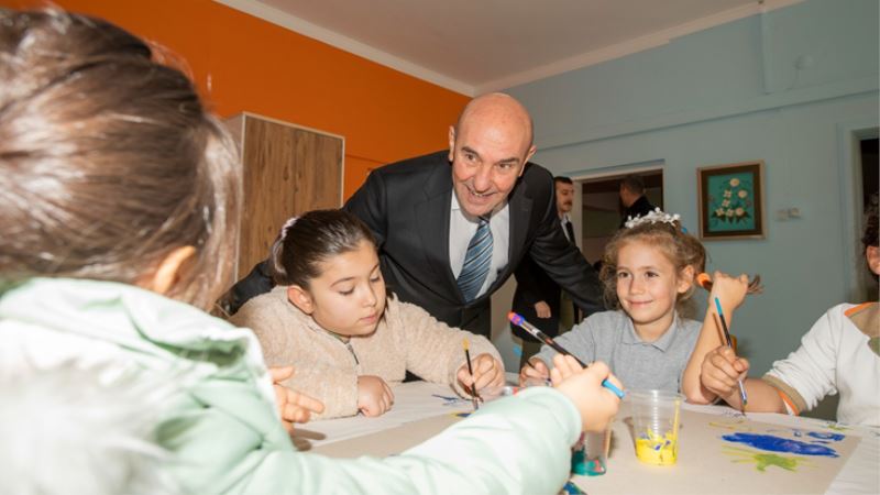 Başkan Soyer Gürçeşme’de yatırımları inceledi
