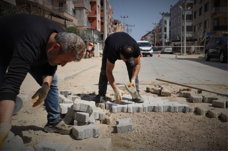 Ödemiş’te Kilit Parke Taş Mesaisi 2022’de De Tam Gaz Devam Etti