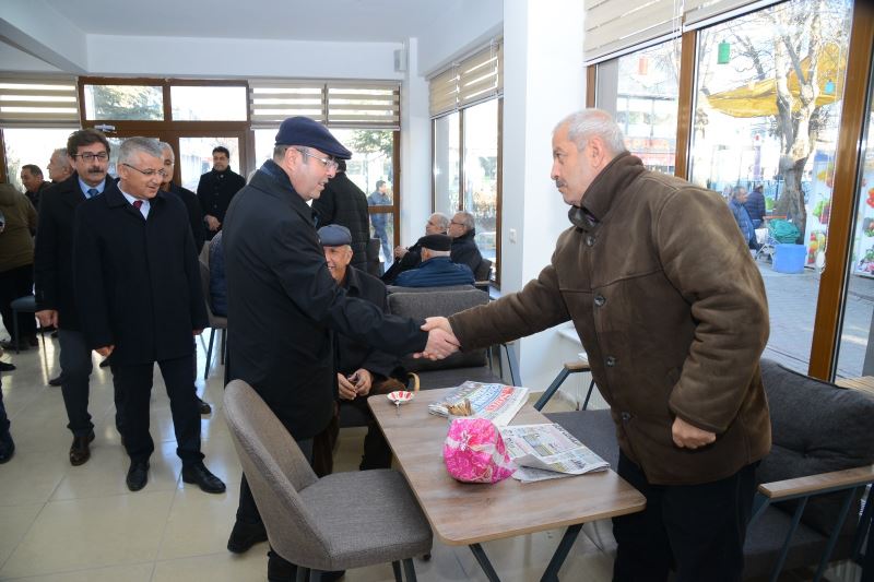 BAŞKANIMIZ EKİCİOĞLU, HİZMETE AÇILAN EMEKLİLER LOKALİ’Nİ ZİYARET ETTİ