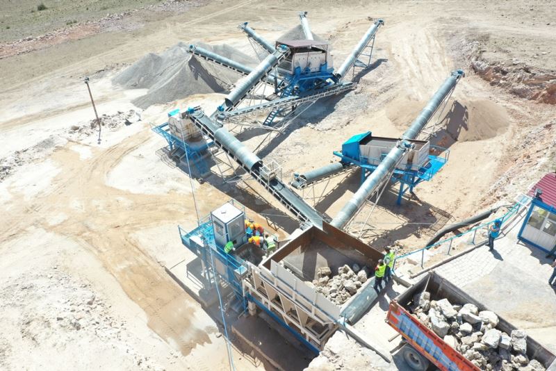 KOCASİNAN’IN TAŞ OCAĞI, 470 BİN TON MICIR ÜRETİMİYLE 16 MİLYON 315 BİN TL TASARRUF SAĞLADI