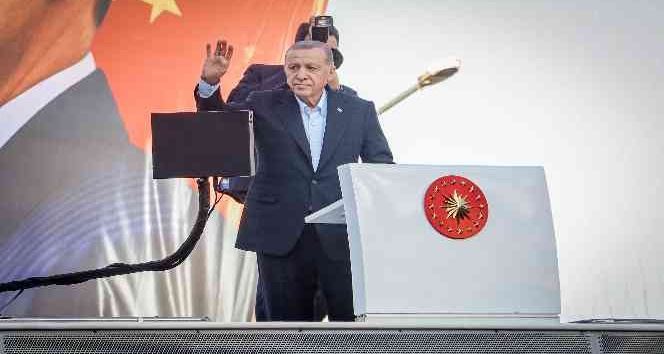 ERDOĞAN PUTİN İLE GİRDİĞİ ‘DOMATES’ DİYALOĞUNU KUMLUCA’DA ANLATTI