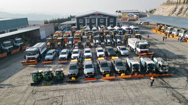 MELİKGAZİ YENİ VE TEKONOLOJİK ARAÇLARLA KIŞIN DAHA SERİ VE ETKİN MÜCADELE EDECEK