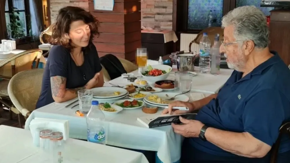 METİN AKPINAR