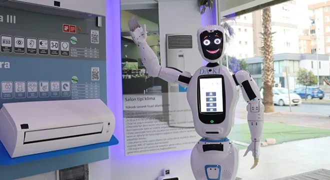 KONYA’DA ÜRETİLEN ROBOT 