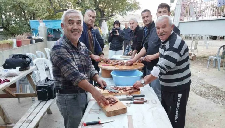 DÜĞÜN EVİNDE CİĞERLE KAHVALTI
