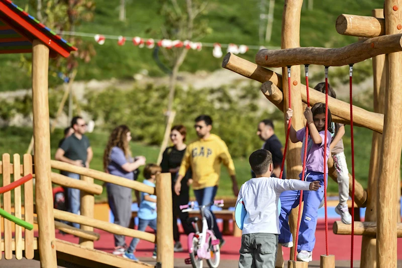 BAŞKENTLİLER SONBAHARIN TADINI LODUMLU REKRASYON ALANI’NDA ÇIKARIYOR