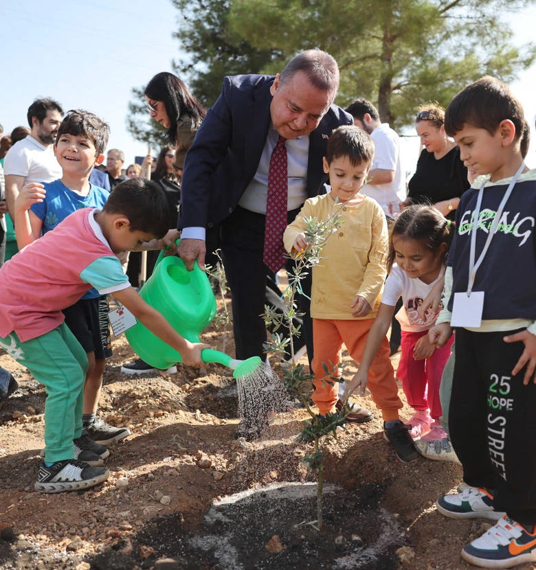 Büyükşehir Belediyesi 100. Yıl Hatıra Ormanı oluşturdu