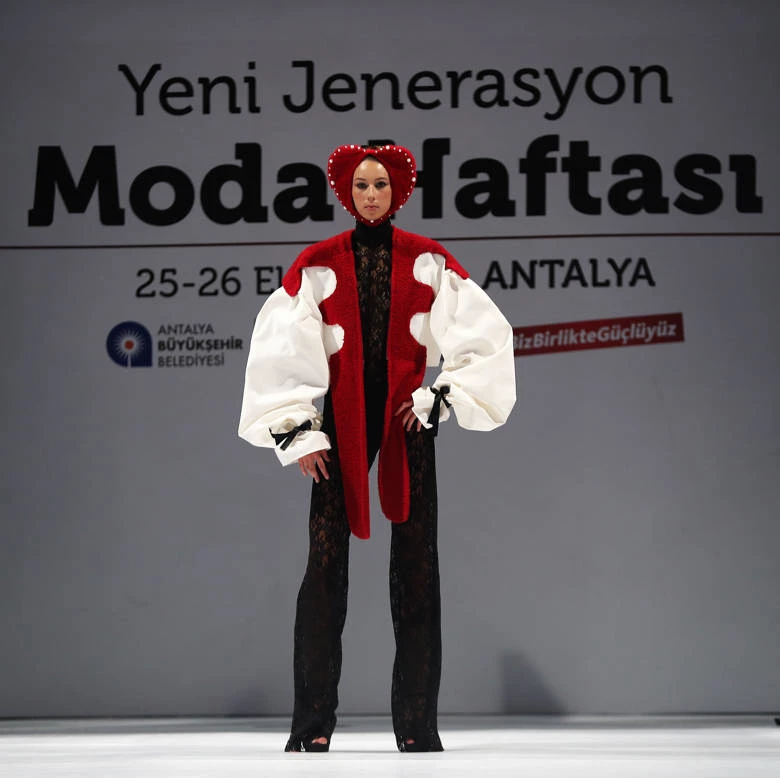 Yeni Jenerasyon Moda Haftası sona erdi