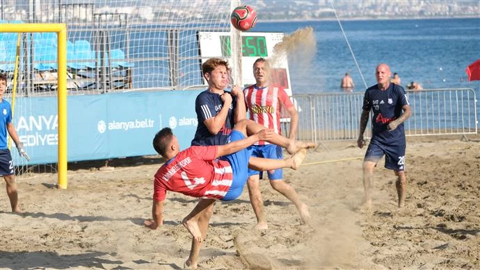 KUMDA FUTBOL HEYECANI BAŞLADI