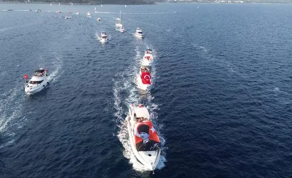 KEMER’DE 100 TEKNEYLE 100. YIL KUTLAMASI