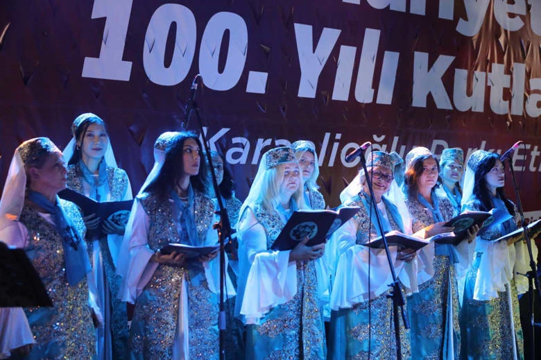 Karaalioğlu Parkı’nda Cumhuriyet coşkusu sürüyor