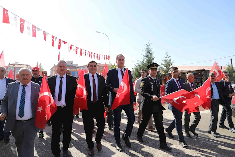 29 Ekim Cumhuriyet Bayramı mızın 100. yıl dönümü ilçe stadyumumuzda  Gurur ve Coşkuyla Kutlandı.