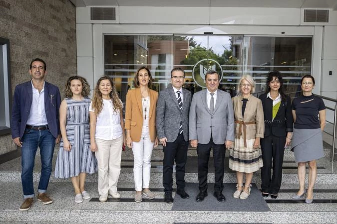 Başkan Batur, Geleceğin Mimarlarıyla Buluştu
