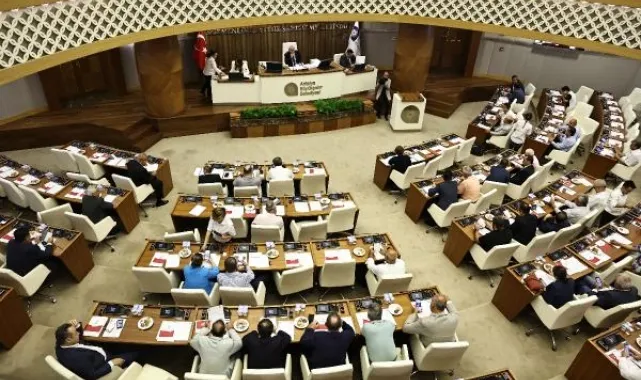 İPTAL EDİLEN ALTIN PORTAKAL TARTIŞMASI BÜYÜKŞEHİR MECLİSİ