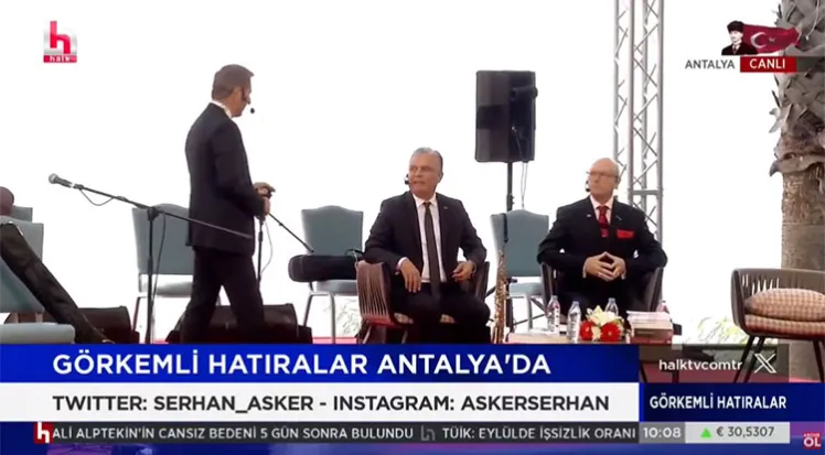 CHP ANTALYA’DA ÖZGÜR ÖZEL’İN GÖZÜNE GİRME YARIŞI VAR