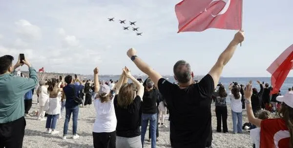 GÖSTERİLERİN ARDINDAN.. ANTALYA KÜLTÜR YOLU FESTİVALİ SONA ERDİ