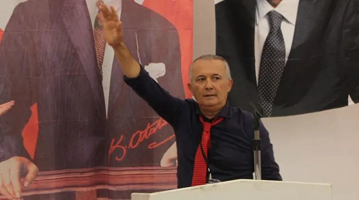 CHP SERİK’TE LASTİK POLEMİĞİ.. ‘LASTİK VRMEDİK FATURA KESTİK’