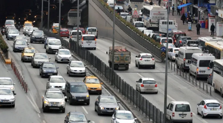 ANTALYA’DA MOTORLU KARA TAŞITLARI SAYISI 1 MİLYON 432 BİN 636 OLDU