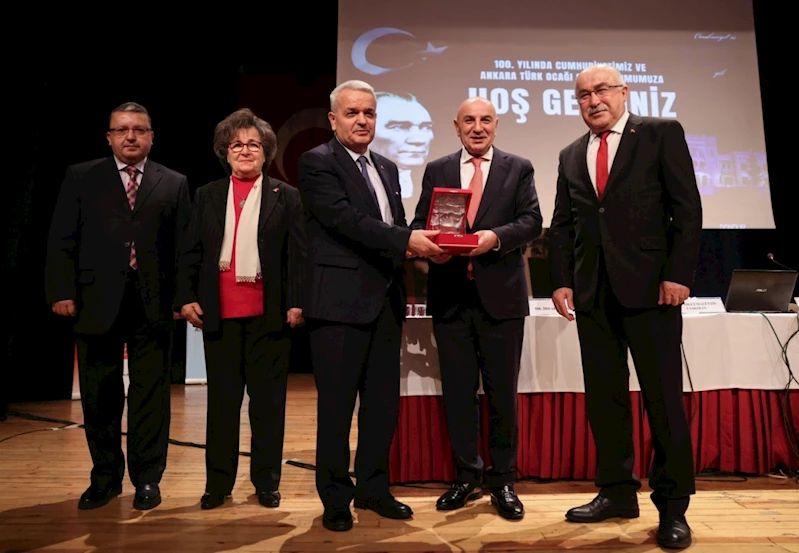 Başkan Altınok “100. Yılında Cumhuriyet ve Ankara Türk Ocağı Sempozyumu”na katıldı