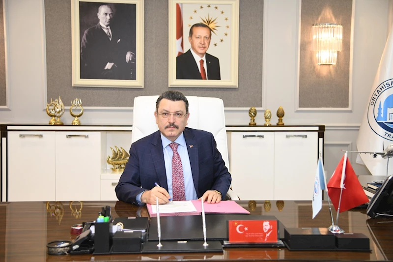 Başkan Genç’ten Öğretmenler Günü mesajı!