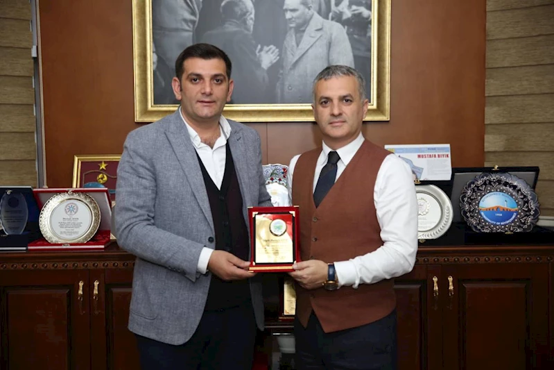 DEMİRCİLER KÖYÜ KÜLTÜR VE KALKINMA DERNEĞİNDEN BAŞKANIMIZI MAKAMINDA ZİYARET