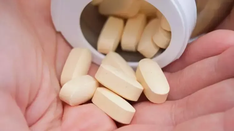 ÖNÜNE GELEN ALIYOR.. MAGNEZYUM TAKVİYESİNİ KİMLER NE İÇİN KULLANMALI?