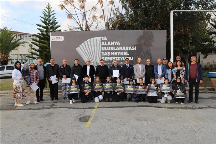 18. ALANYA ULUSLARARASI TAŞ HEYKEL SEMPOZYUMU TAMAMLANDI - BAŞKAN YÜCEL: ALANYA’MIZIN SANATLA ANILAN BİR ŞEHİR OLMASINI İSTİYORUZ