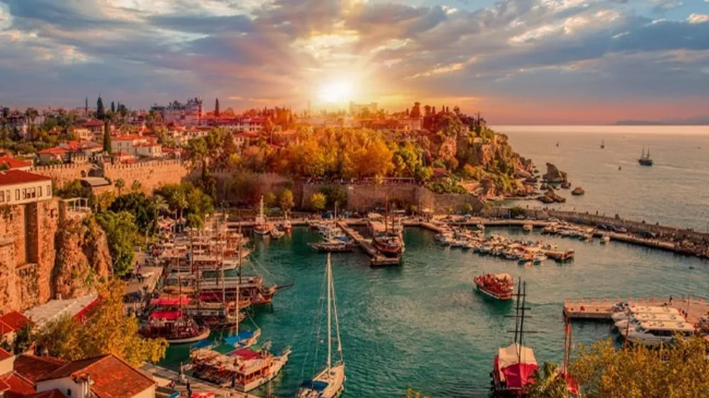 ANTALYA’DA KASIM AYINDA BUNLARI MUTLAKA YAPIN