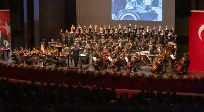ADOB’TAN KONSER..  ATATÜRK’Ü CUMHURİYET MEYDANI’NDA ANACAK