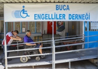 Buca’nın engelsiz istasyonundan 10 bin 300 kişiye hizmet