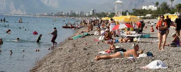 TURİZMCİ ARA TATİLDEN UMUTLU.. ANTALYA