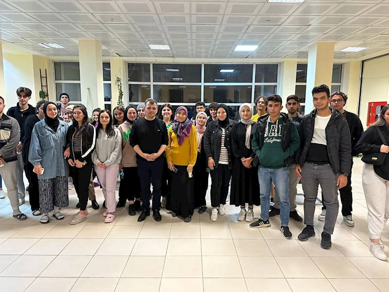 Belediye Başkanımız Serkan Koyuncu Emirdağ Meslek Yüksekokulu Öğrencileriyle Kariyer Söyleşisinde Buluştu