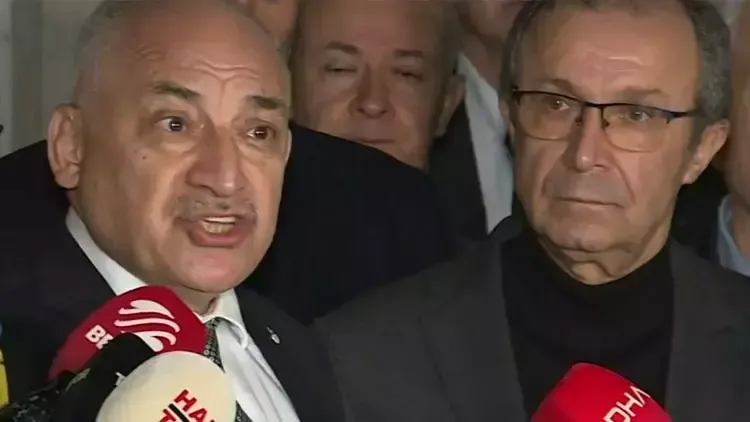 TFF BAŞKANI BÜYÜKEKŞİ.. ‘BÜTÜN LİGLERİ SÜRESİZ OLARAK ERTELEDİK’