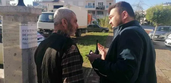 POLİS ÇOK DİL DÖKTÜ.. ‘ONLAR DOLANDIRICI SAKIN PARA GÖNDERME’