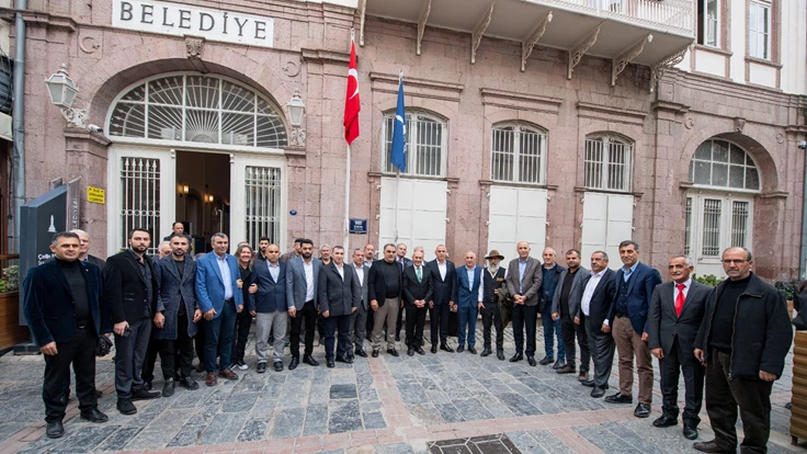 Başkan Soyer İzmir’deki Erzurumlularla buluştu