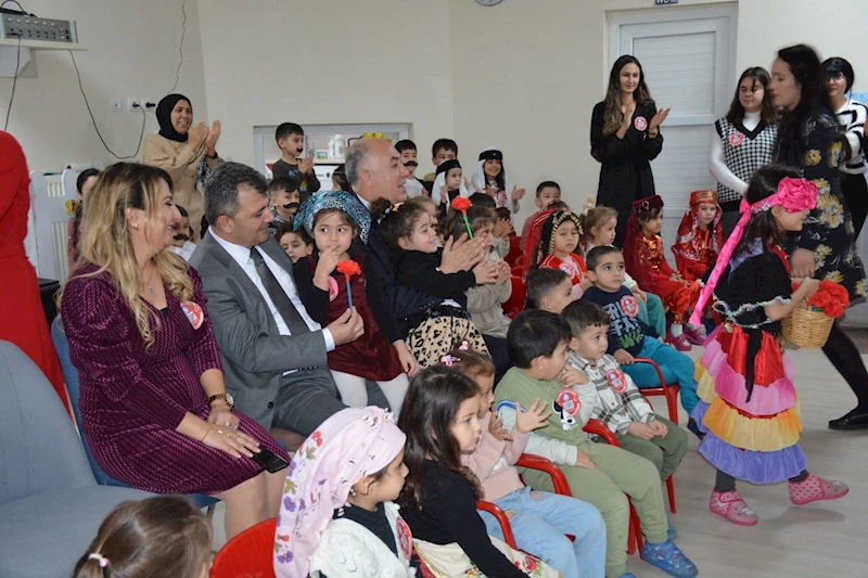 Belediye Başkanımız Serkan Koyuncu Okullarda Düzenlenen Yerli Malı Haftası Programına Katıldı