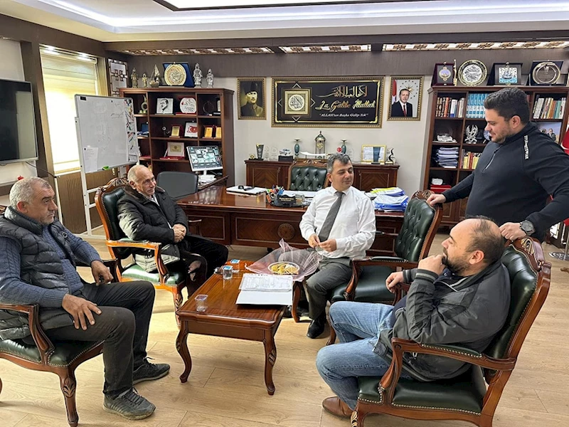 Belediye Başkanımız Serkan Koyuncu Vatandaşlarımızı Makamında Ağırlamaya Devam Ediyor