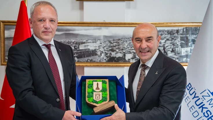 İzmir ile Çernivtsi arasında kardeşlik anlaşması