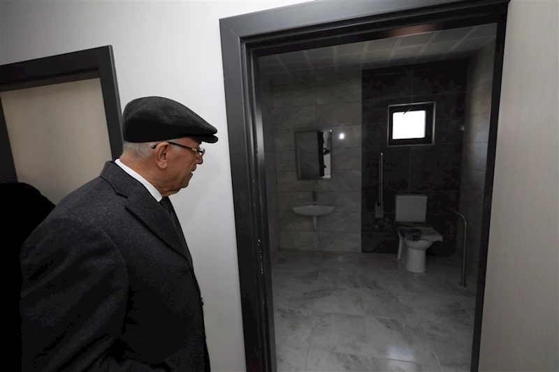 Başkan Yaşar İnşaatları Denetledi
