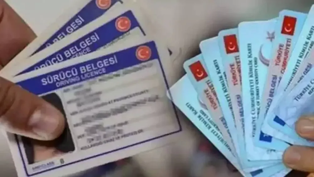 EHLİYET VE KİMLİK İÇİN YENİLEME TARİHİ YENİDEN AÇIKLANDI