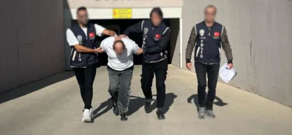 ANTALYA’DA ATATÜRK’E ŞEHİTLERE VE VATANA HAKARET EDEN ŞAHSA GÖZALTI