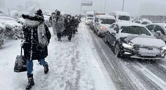 METEOROLOJİ 21 KENTİ UYARDI.. SAĞANAK, SEL, KAR, FIRTINA