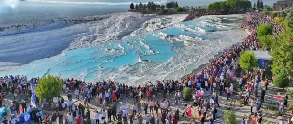 ANTALYA’YA YENİ RAKİP.. TÜRKİYE’NİN TURİZM CENNETİNDE ZİYARETÇİ REKORU