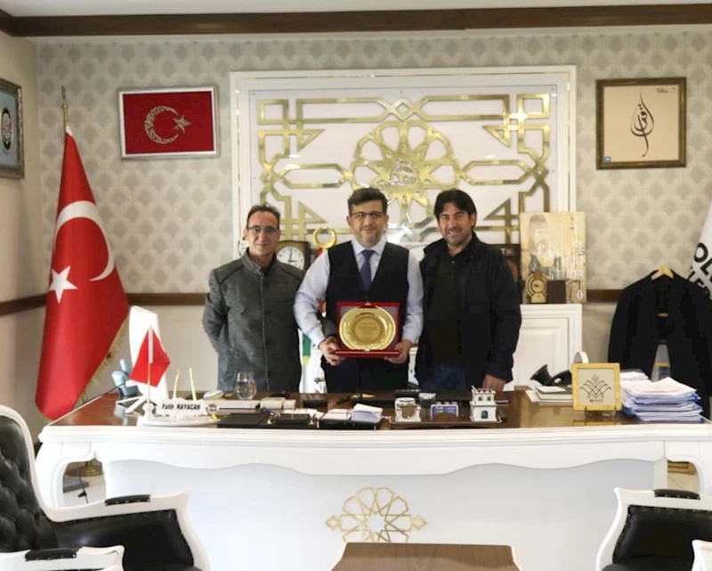 Minibüsçüler Kooperatifinden Başkan Kayacan