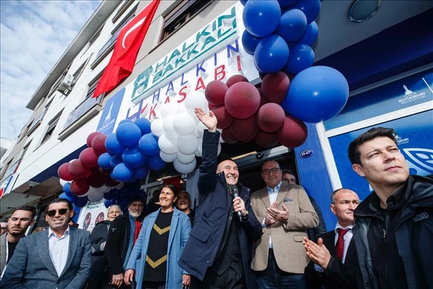 Halkın Kasabı’nın 13’üncü şubesi Karabağlar’da