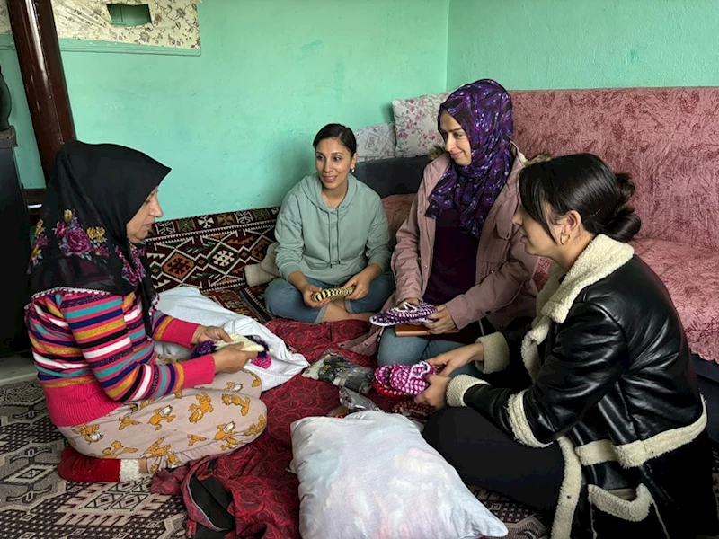 Emirdağlı Kadınlarımız Hem Üretiyor Hem Kazanıyor