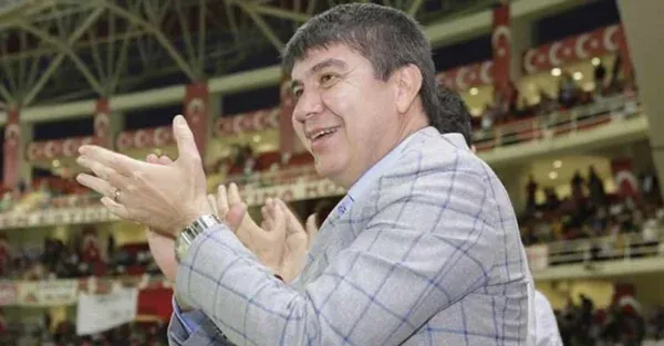 MENDERES TÜREL’DEN ADAYLIK SİNYALİ.. ‘NEREDE KALMIŞTIK ANTALYA’
