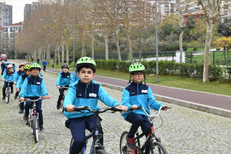 Pedallar Spor İçin Çevriliyor