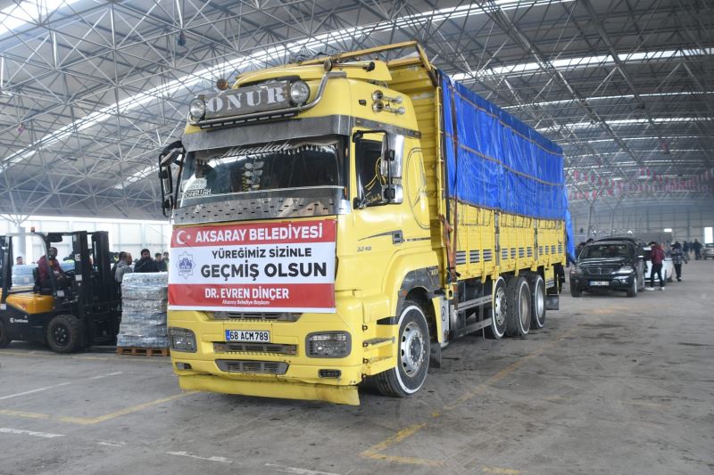 AKSARAY BELEDİYESİ DEPREMZEDELERE 152 TIR VE 117 KAMYON İLE YARDIM ULAŞTIRDI